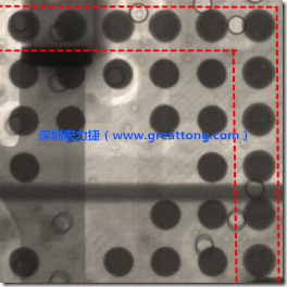 BGA錫球尺寸小于0.4mm，采用降低BGA內(nèi)圍襲球的錫膏量所得到X-Ray，稍微留意一下可以發(fā)現(xiàn)最外圈的錫量(圓的直徑)比其他內(nèi)圍的錫球上的錫量來得多一點點。也就是外圈的黑色圓形直徑比內(nèi)圈的圓形來得大一點點。